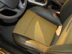 2011款 1.6SE 手动 变形金刚版