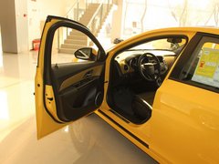 2011款 1.6SE 手动 变形金刚版