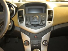 2011款 1.6SE 手动 变形金刚版