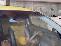 2011款 1.6SE 手动 变形金刚版