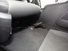 2011款 1.6SE 自动 变形金刚版