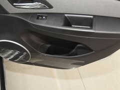 2011款 1.6SE 自动 变形金刚版