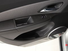 2011款 1.6SE 自动 变形金刚版