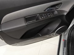 2011款 1.6SE 自动 变形金刚版