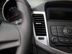 2011款 1.6SE 自动 变形金刚版