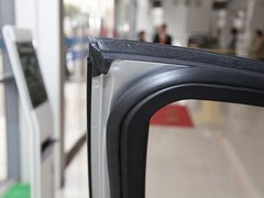 2011款 1.6SE 自动 变形金刚版