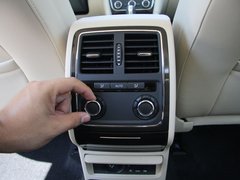 2011款 1.4TSI 手动 尊荣版