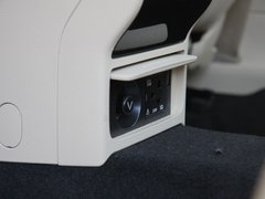 2011款 1.4TSI 手动 尊荣版
