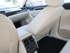 2011款 1.4TSI 手动 尊荣版