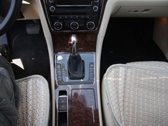 2011款 1.4TSI 手动 尊荣版