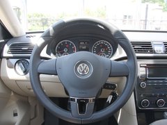 2011款 1.4TSI 手动 尊荣版