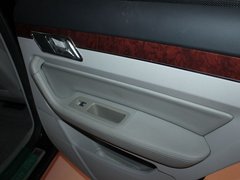 2011款 2.0 TCI 自动 豪华型