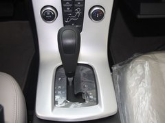 2012款 2.0 DCT Aktiv 炫动套装版