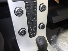 2012款 2.0 DCT Aktiv 炫动套装版