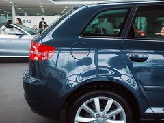 2012款 Sportback 1.4T 豪华型