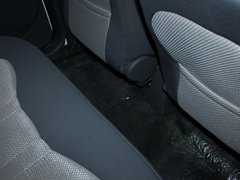 2011款 1.3L AMT 豪华型 5座
