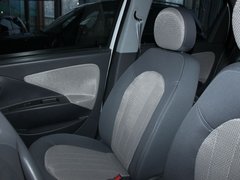 2011款 1.3L AMT 豪华型 5座