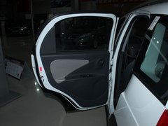 2011款 1.3L AMT 豪华型 5座