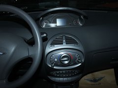 2011款 1.3L AMT 豪华型 5座
