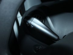 2011款 1.3L AMT 豪华型 5座