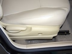 2011款 1.5L 手动 尊贵型 5座