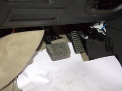 2011款 1.5L 手动 尊贵型 5座