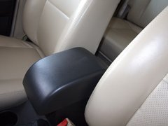 2011款 1.5L 手动 尊贵型 5座