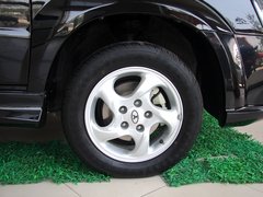 2011款 1.5L 手动 尊贵型 5座
