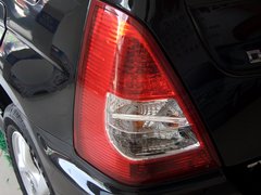 2011款 1.5L 手动 尊贵型 5座