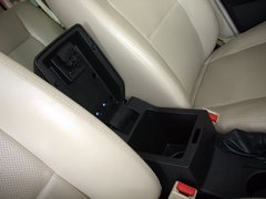 2011款 1.5L 手动 尊贵型 5座