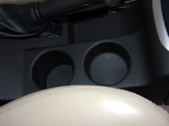 2011款 1.5L 手动 尊贵型 5座