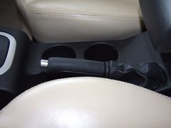 2011款 1.5L 手动 尊贵型 5座