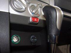 2011款 1.5L 手动 尊贵型 5座