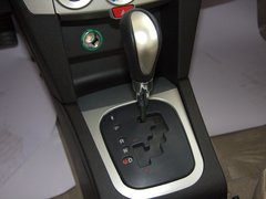 2011款 1.5L 手动 尊贵型 5座