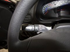 2011款 1.5L 手动 尊贵型 5座