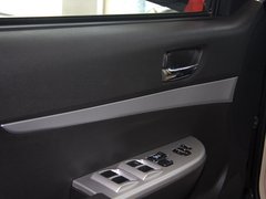 2011款 1.5L 手动 尊贵型 5座
