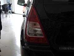 2011款 1.5L 手动 尊贵型 5座