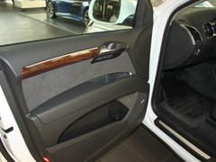 2012款 3.0 TFSI 专享型 5座