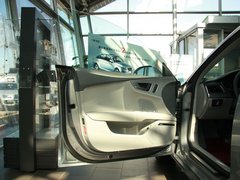 2012款 3.0 TFSI 舒适型