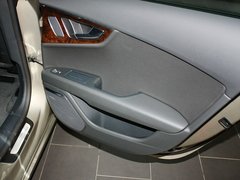 2012款 3.0 TFSI 舒适型