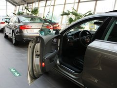 2012款 3.0 TFSI 舒适型