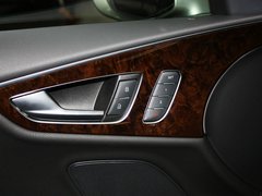 2012款 3.0 TFSI 舒适型