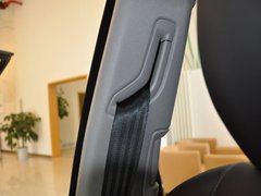 2012款 2.5T 自动 北欧豪华版 7座