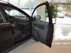 2012款 2.5T 自动 北欧豪华版 7座