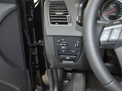 2012款 2.5T 自动 北欧豪华版 7座