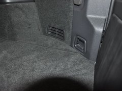 2012款 2.5T 自动 北欧豪华版 7座