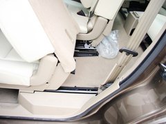 2012款 2.5T 自动 北欧豪华版 7座