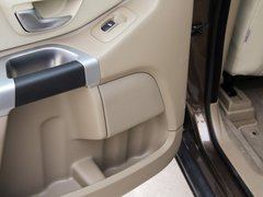 2012款 2.5T 自动 北欧豪华版 7座