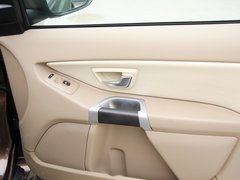 2012款 2.5T 自动 北欧豪华版 7座