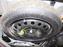 2012款 2.5T 自动 北欧豪华版 7座